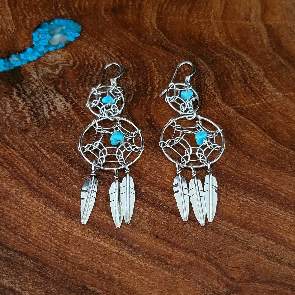 Vintage Handcrafted dreamcatcher earrings. Indigenous American made, possibly Navajo EDE 925 sterling silver popular stamp.