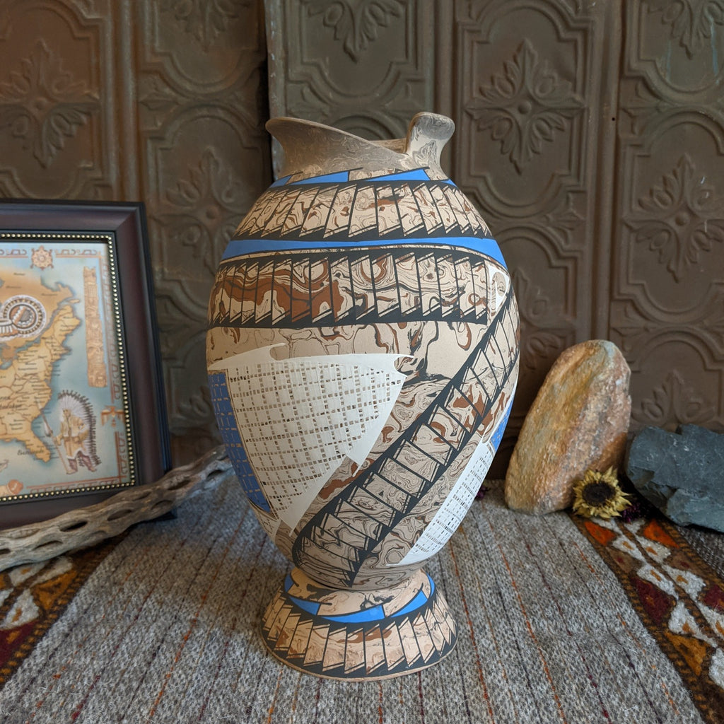 Marbled Mata Ortiz Pottery by Berenice Cota SWT-0145