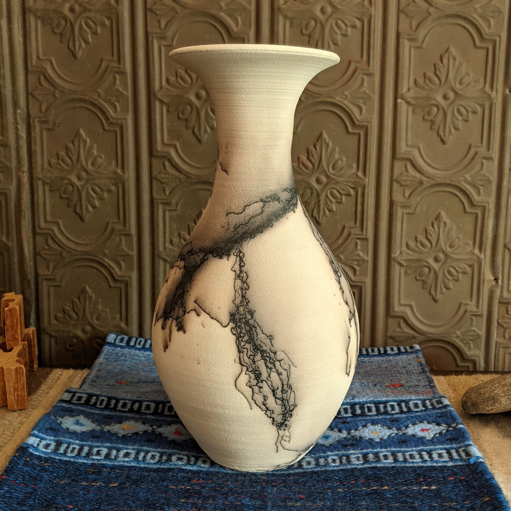 Large White Horsehair Vase by Jim Calhoun GF-0150