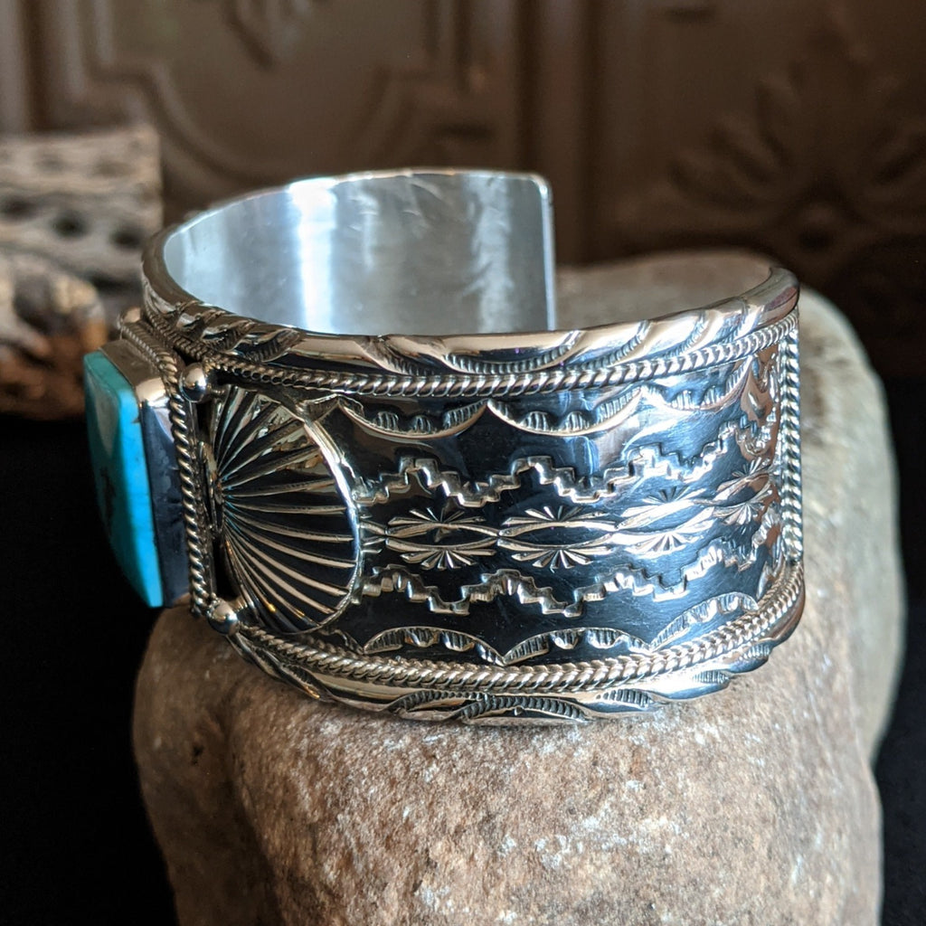 Kingman Turquoise Sterling Silver Cuff GJ-BRC-0059