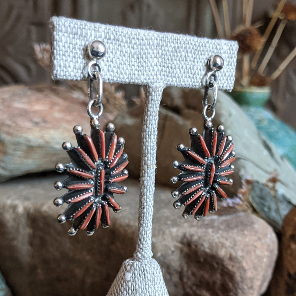 Navajo Needlepoint Spiny Oyster Earrings SWSG-ERN-0001