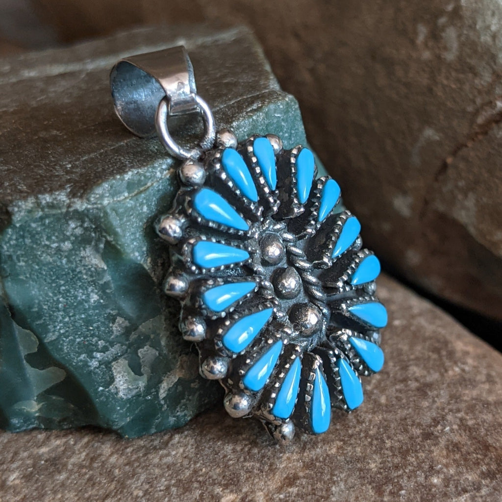 Navajo Petit Point Turquoise Pendant GJ-PND-0041