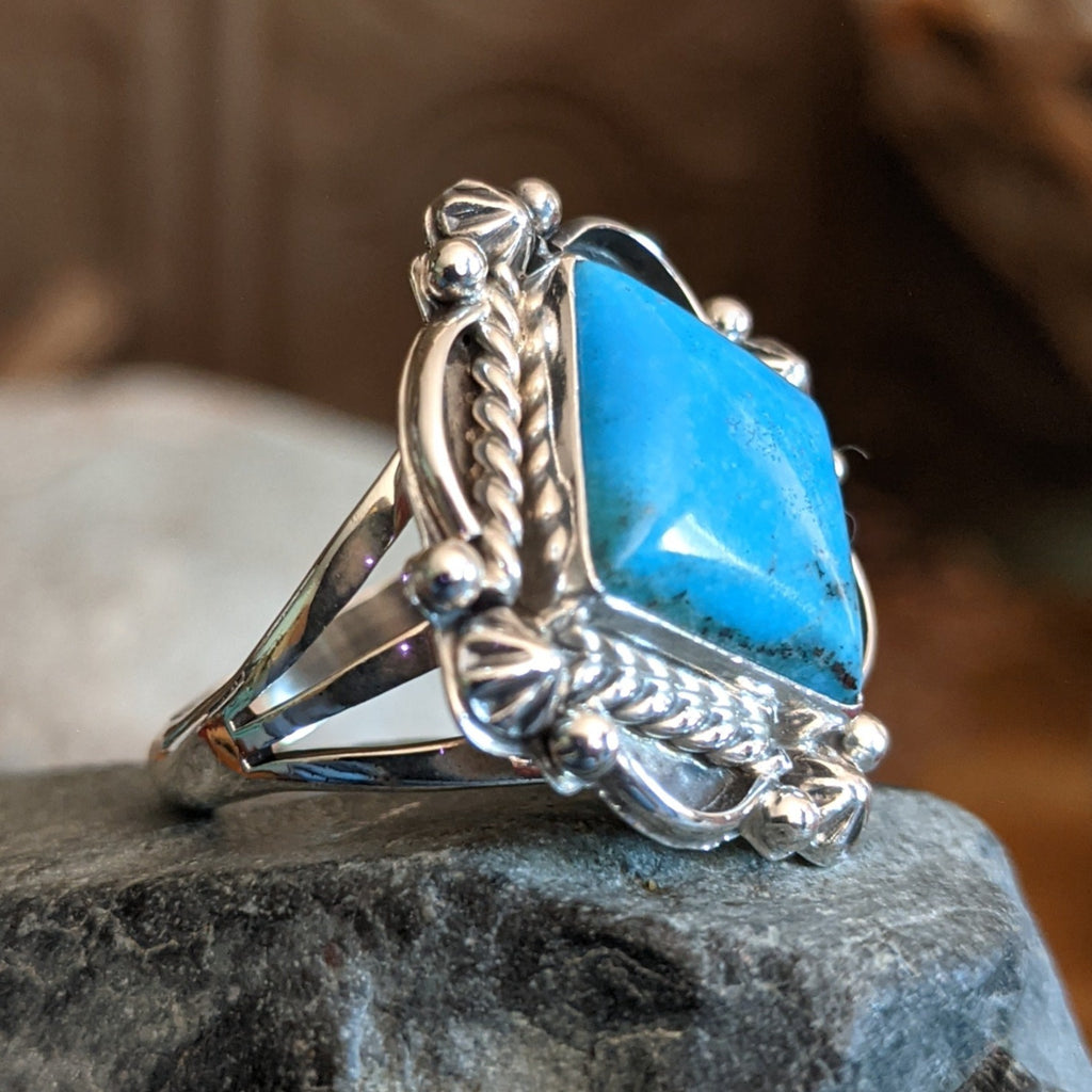 Navajo Made Square Kingman Turquoise Ring GJ-RNG-0072