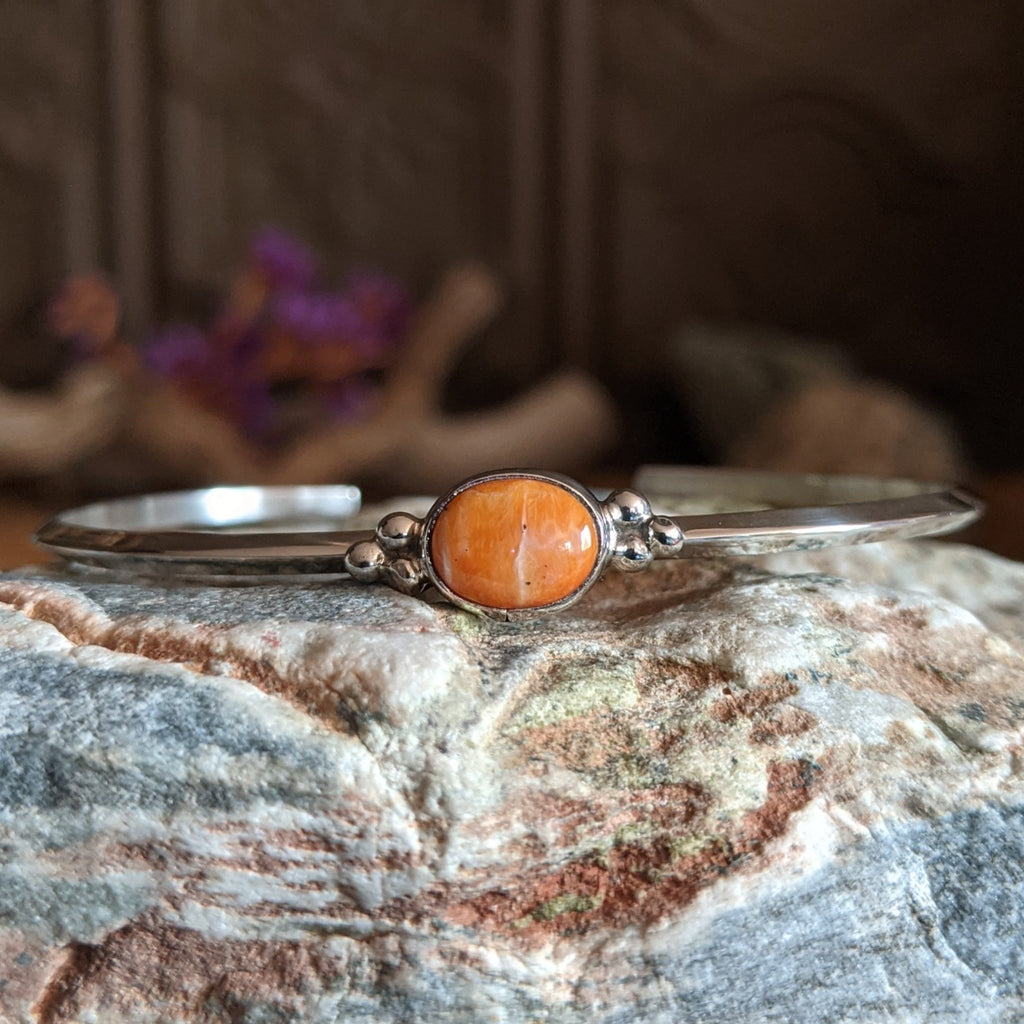 Navajo Made Orange Spiny Oyster Shell Cuff GJ-BRC-0085