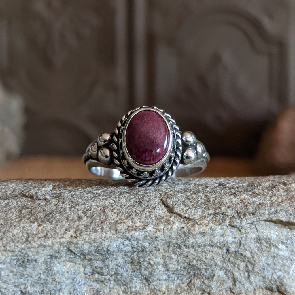 Navajo Made Purple Spiny Oyster Shell Ring SWSG-RNG-0021