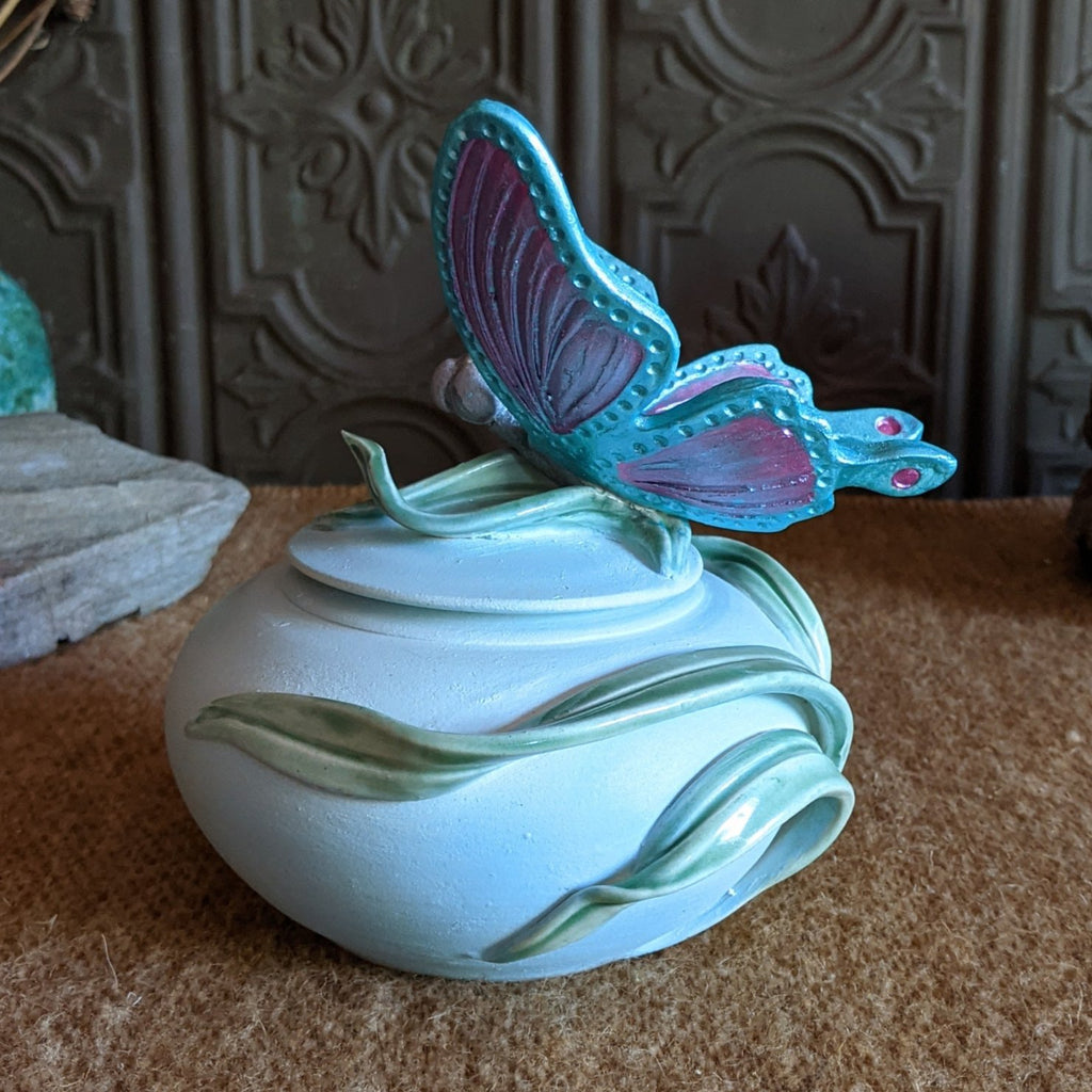 Butterfly Covered Jar by Bonnie Belt GF-0203