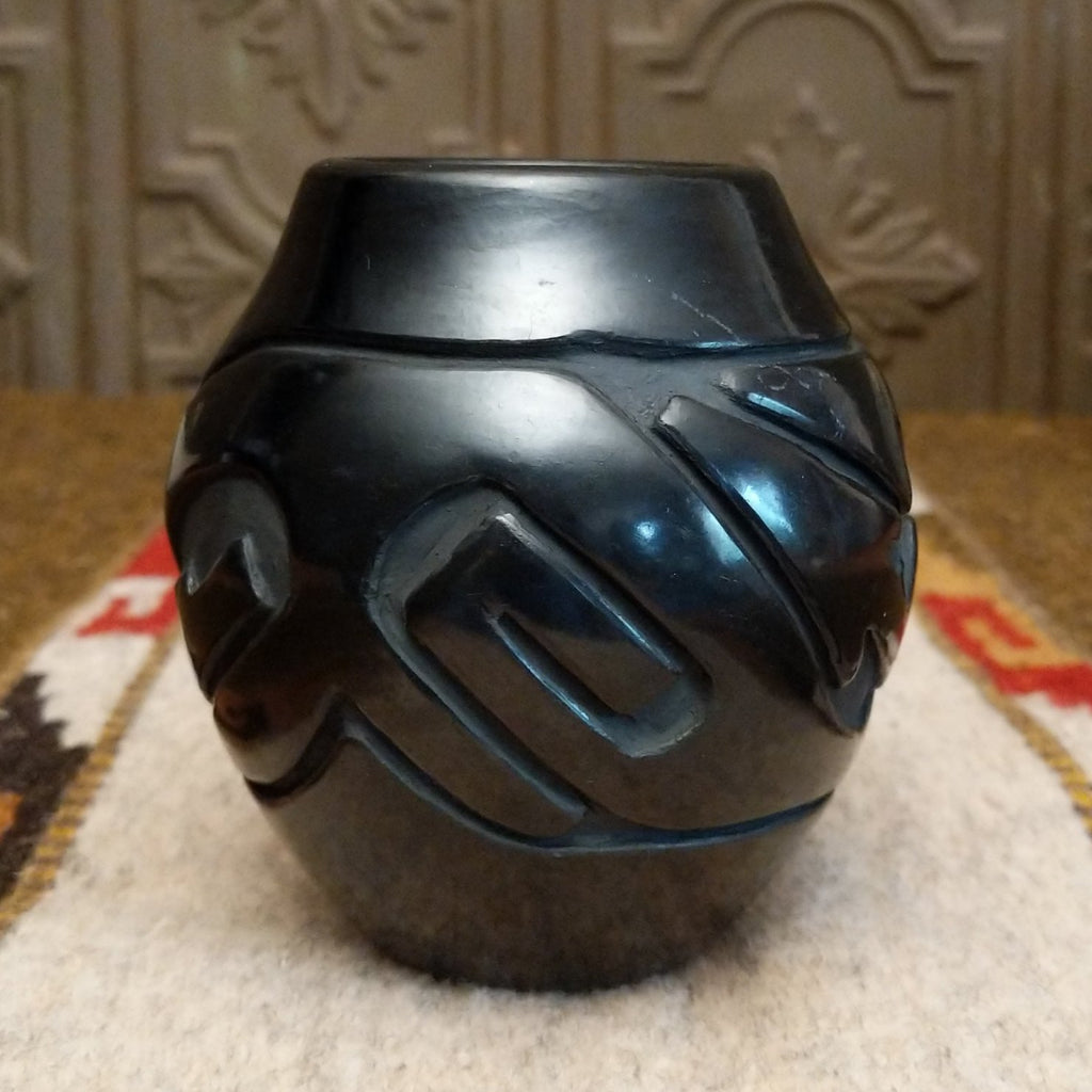 Santa Clara Black Pot by Stella Chavarria SWT-POT-0058