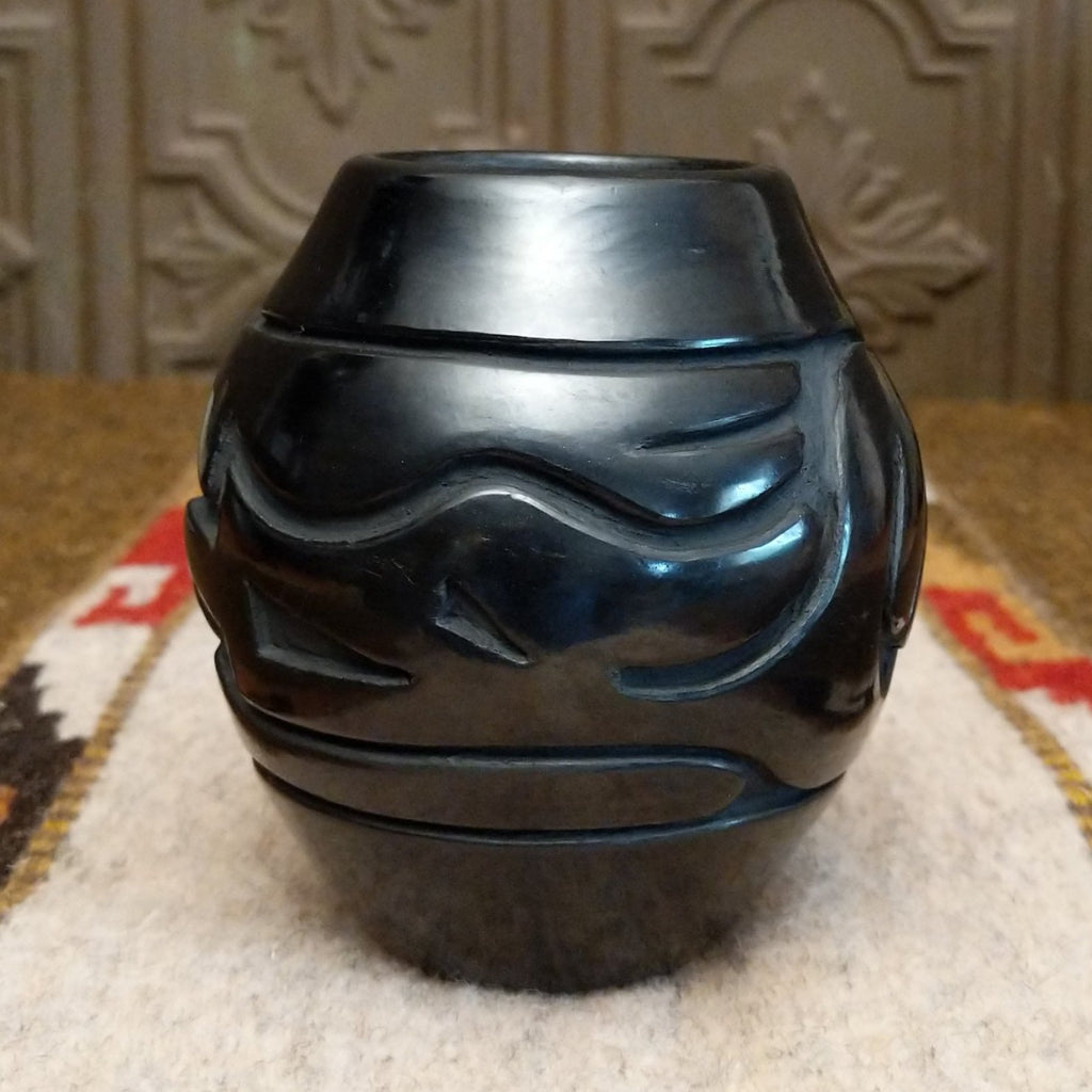 Santa Clara Black Pot by Stella Chavarria SWT-POT-0058