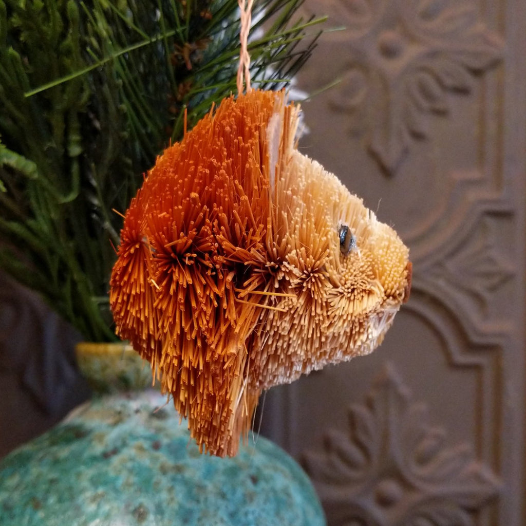 Lion Head Bristle Brush Ornament GF-ORN-BRUSHBB81