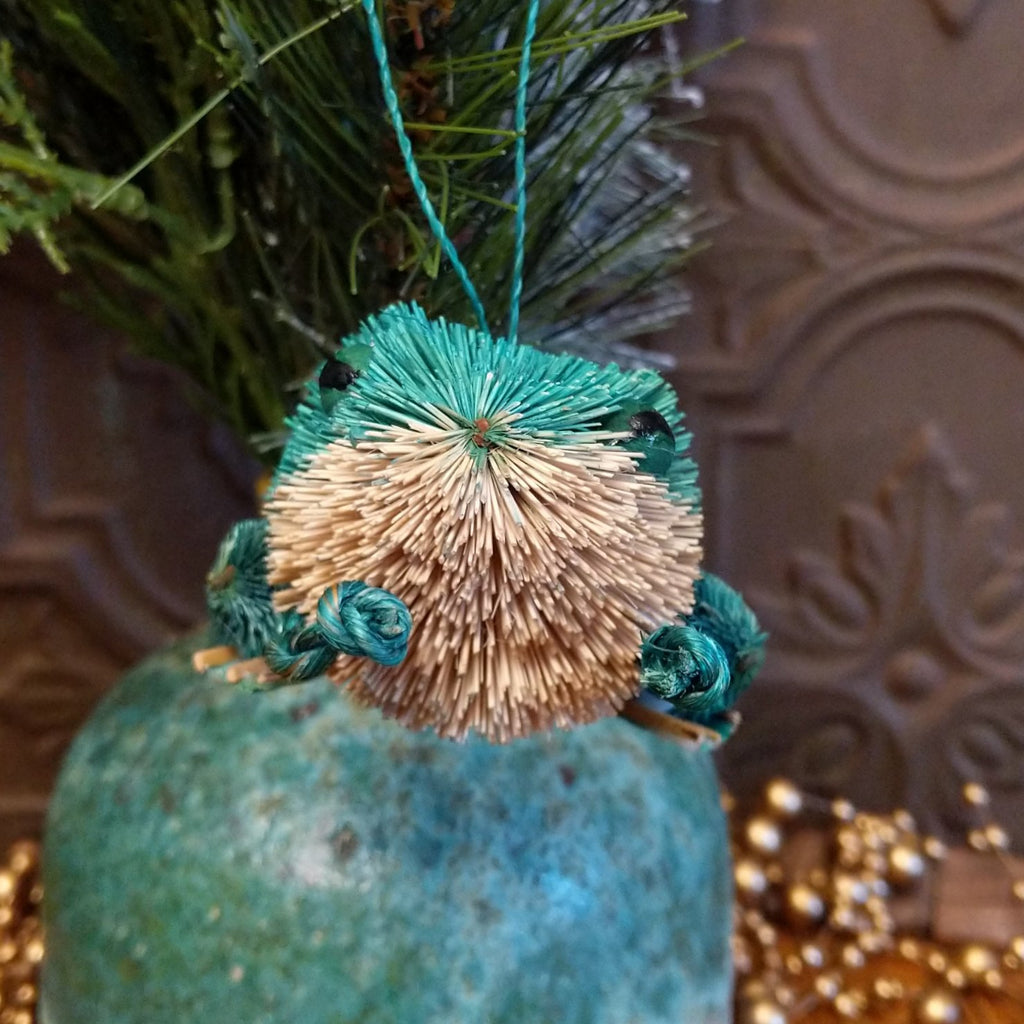 Green Frog Bristle Brush Ornament GF-ORN-BRUSHOR37