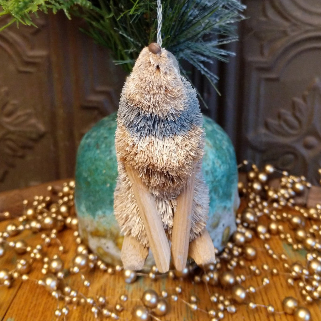 Howling Coyote Bristle Brush Ornament GF-ORN-BRUSHOR113