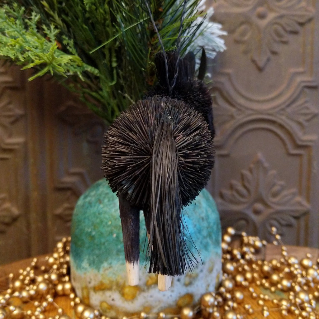 Black Horse Bristle Brush Ornament GF-ORN-BRUSHOR80B