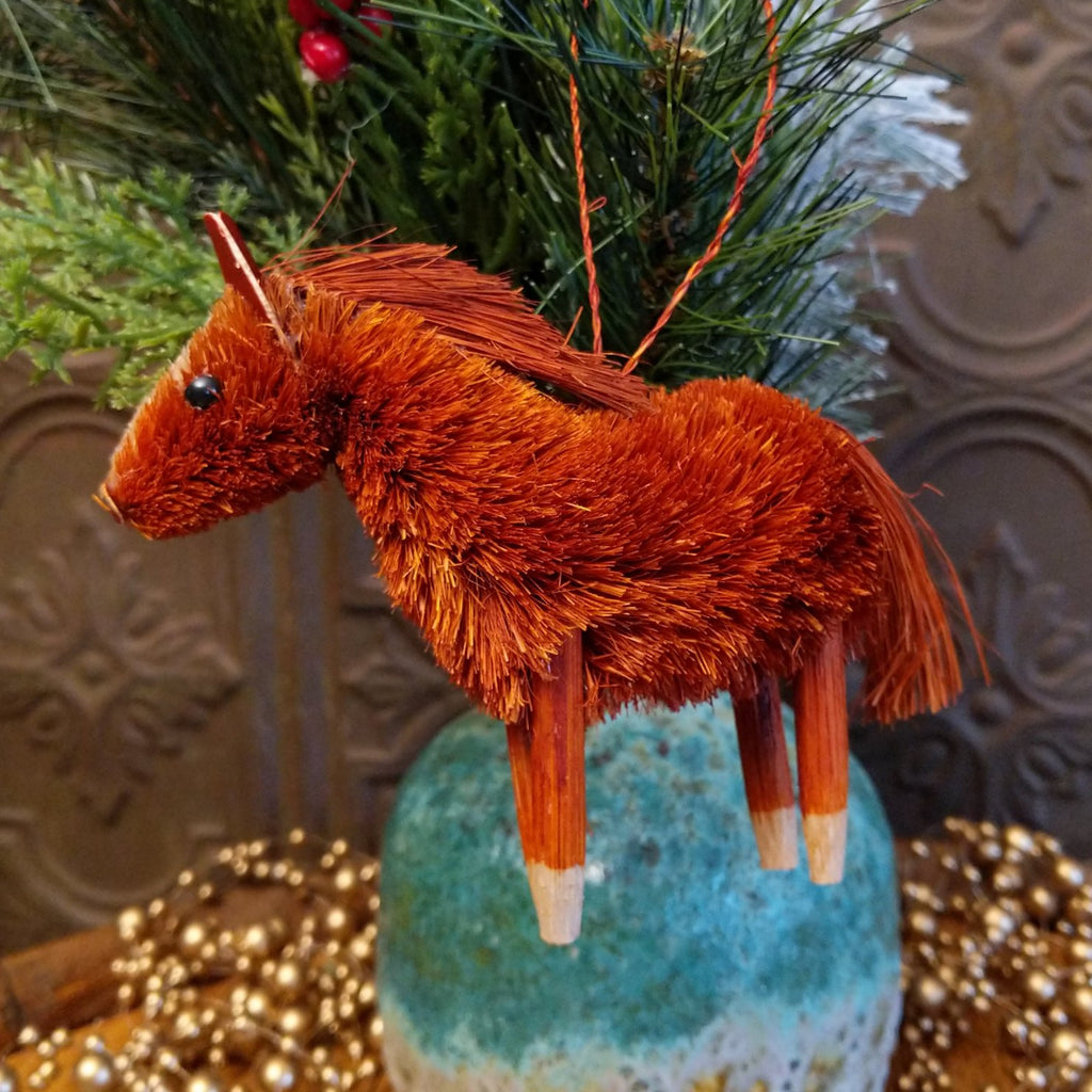 Chestnut Horse Bristle Brush Ornament GF-ORN-BRUSHOR80