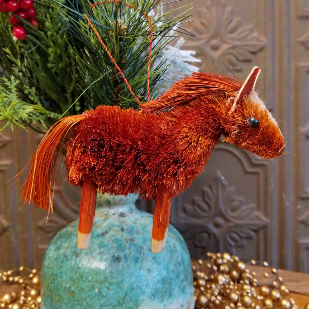 Chestnut Horse Bristle Brush Ornament GF-ORN-BRUSHOR80