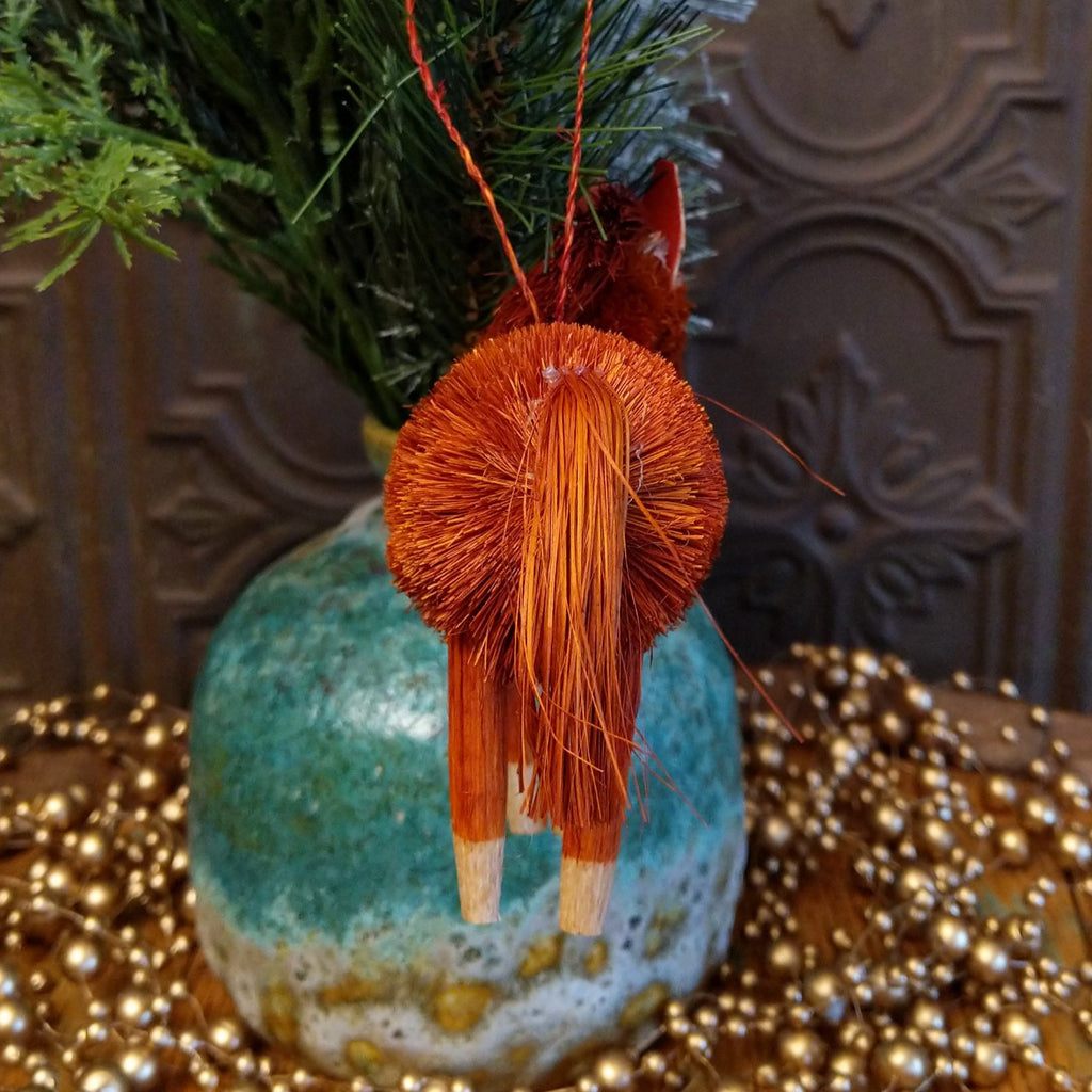 Chestnut Horse Bristle Brush Ornament GF-ORN-BRUSHOR80