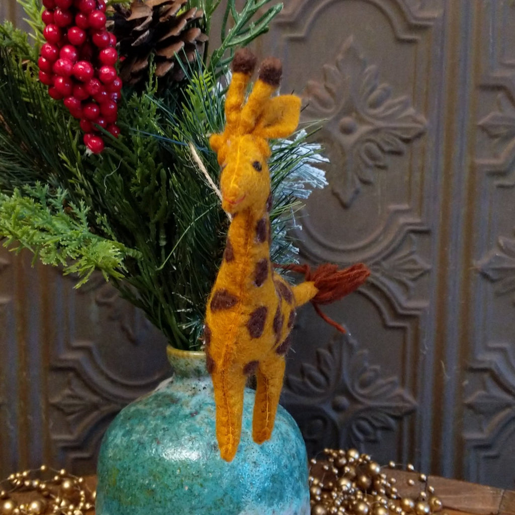 Giraffe Felt Ornament GF-ORN-FO332-3