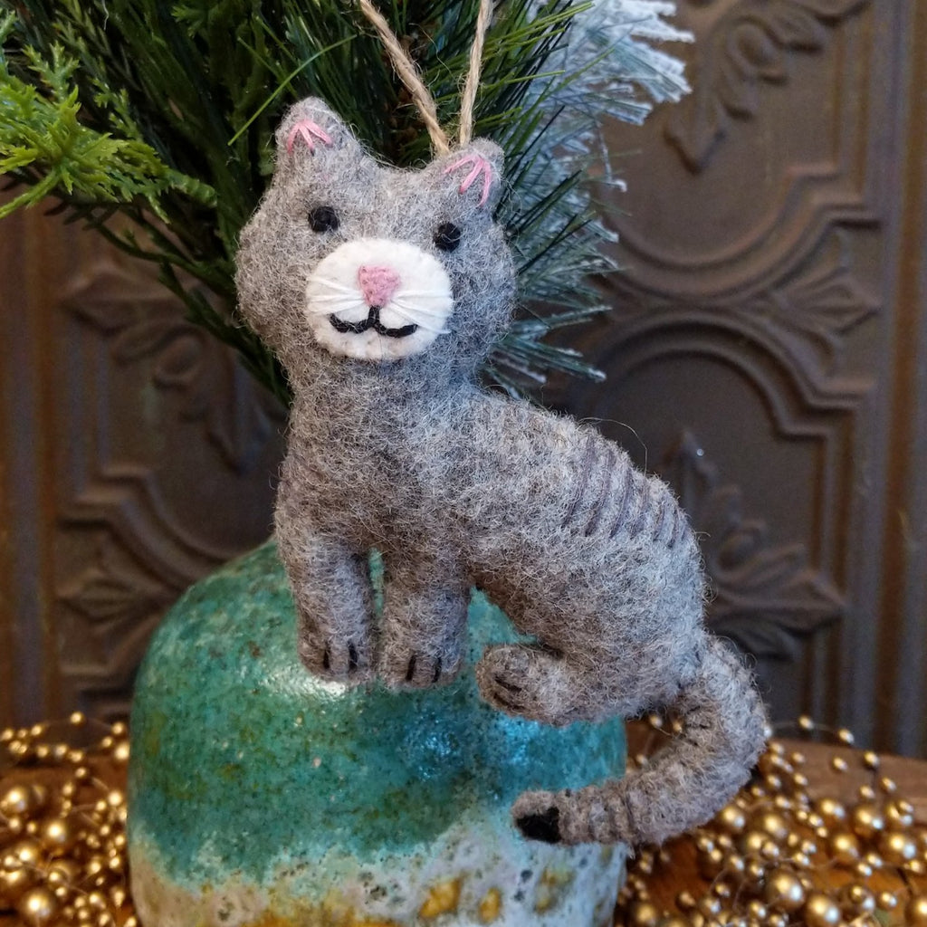 Gray Tabby Felt Ornament GF-ORN-FO224