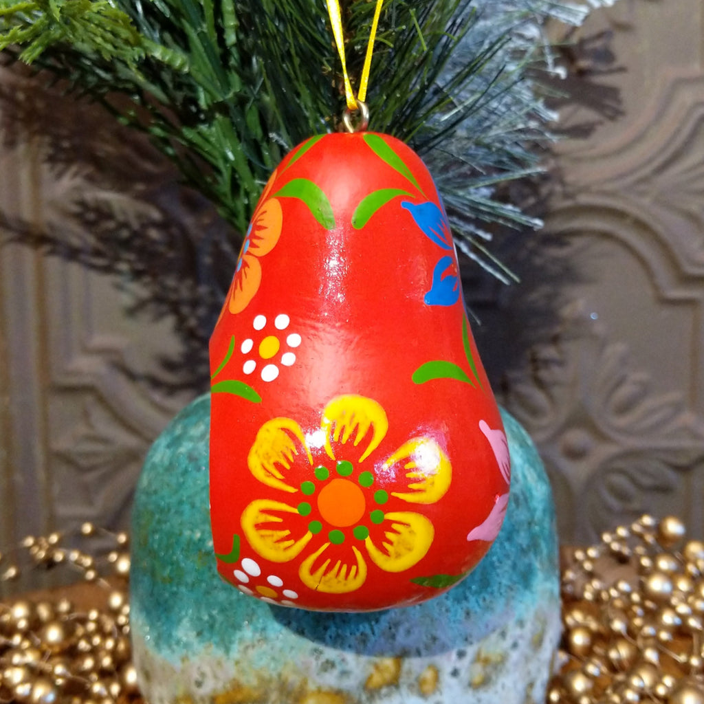 Peruvian Red Nativity Gourd Ornament GF-ORN-0009