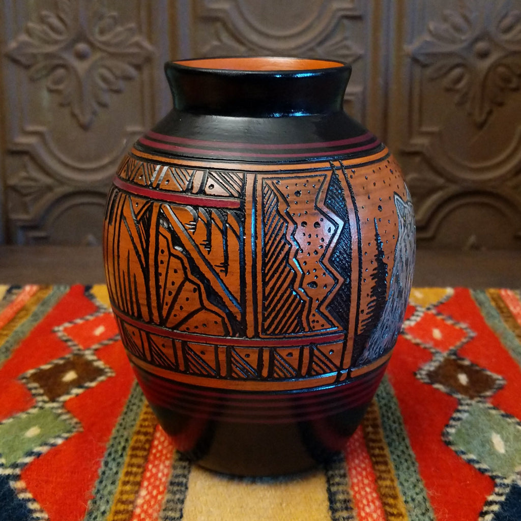 Navajo Wolf Pottery by Paul Lansing SWT-POT-0068