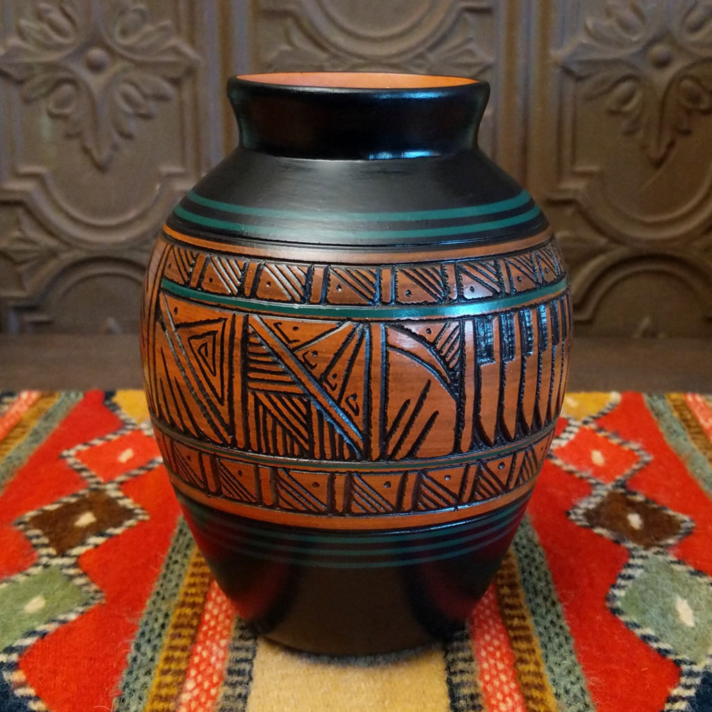 Navajo Three Horsemen Pottery by Paul Lansing SWT-POT-0072