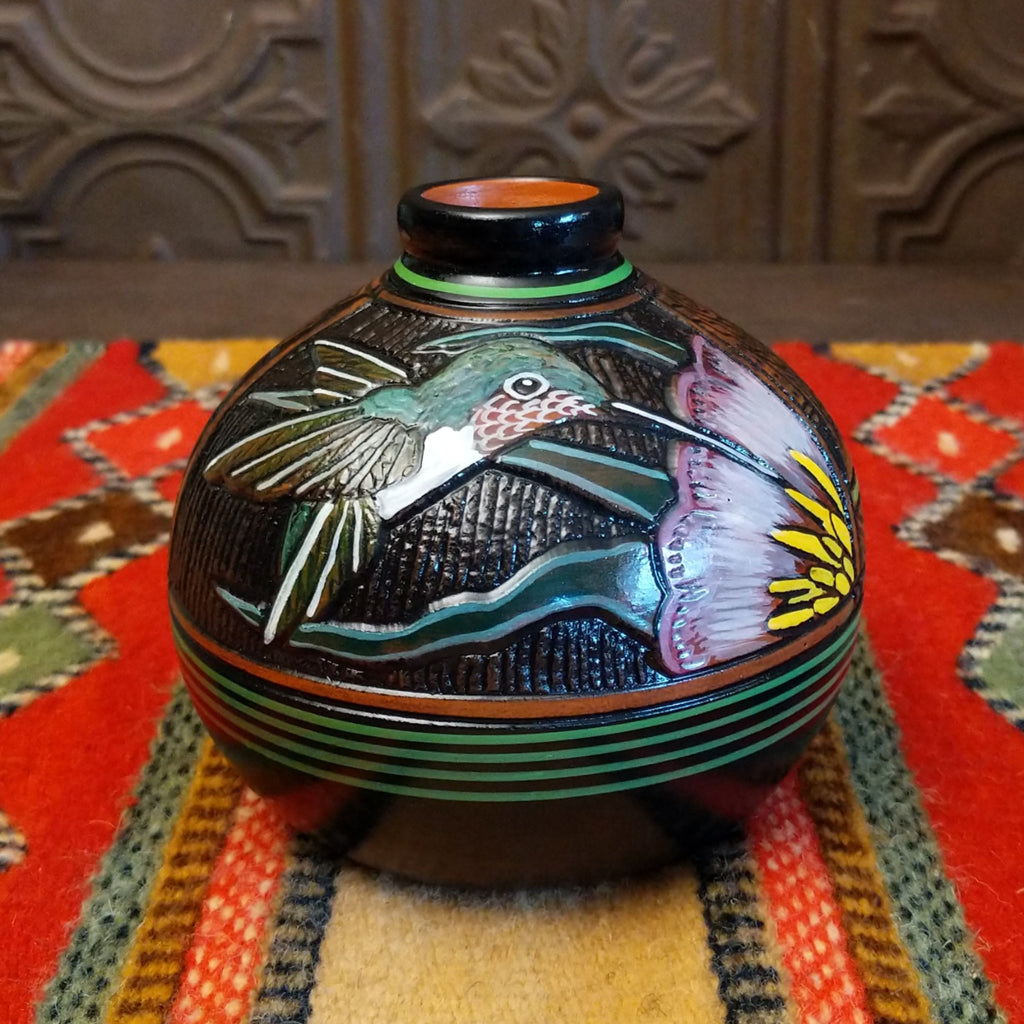 Navajo Small Hummingbird Pottery by Paul Lansing SWT-POT-0073