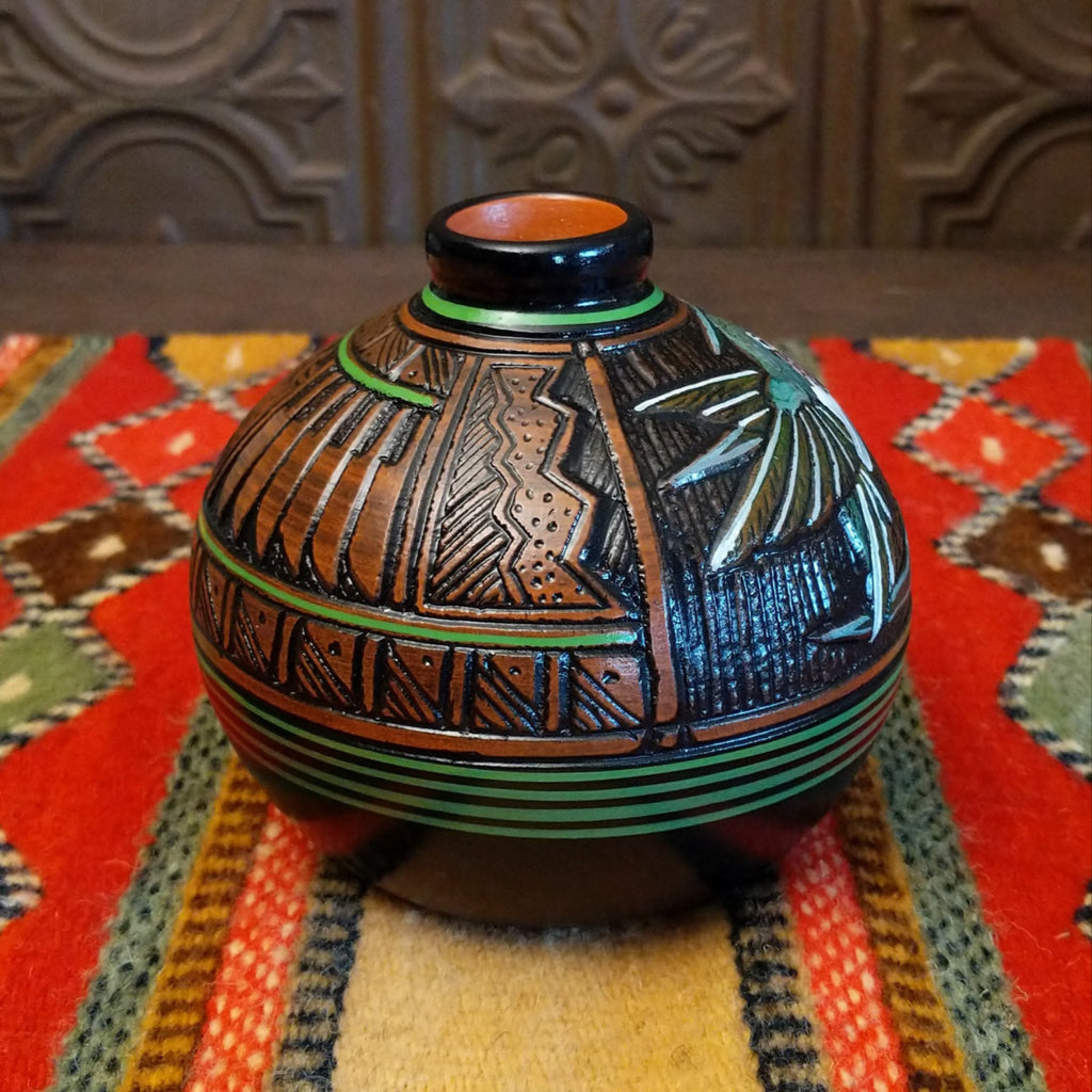 Navajo Small Hummingbird Pottery by Paul Lansing SWT-POT-0073