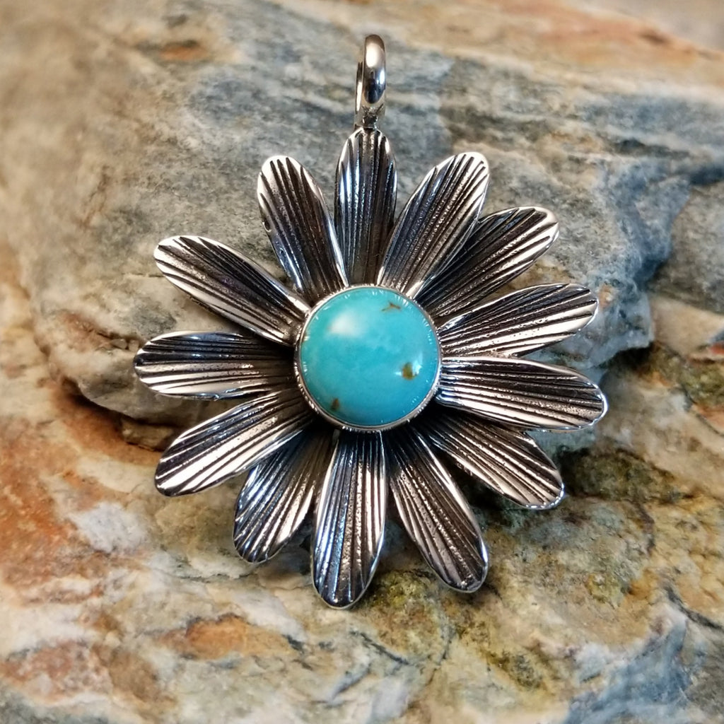 Navajo Made Turquoise Flower Pendant GJ-PND-0083