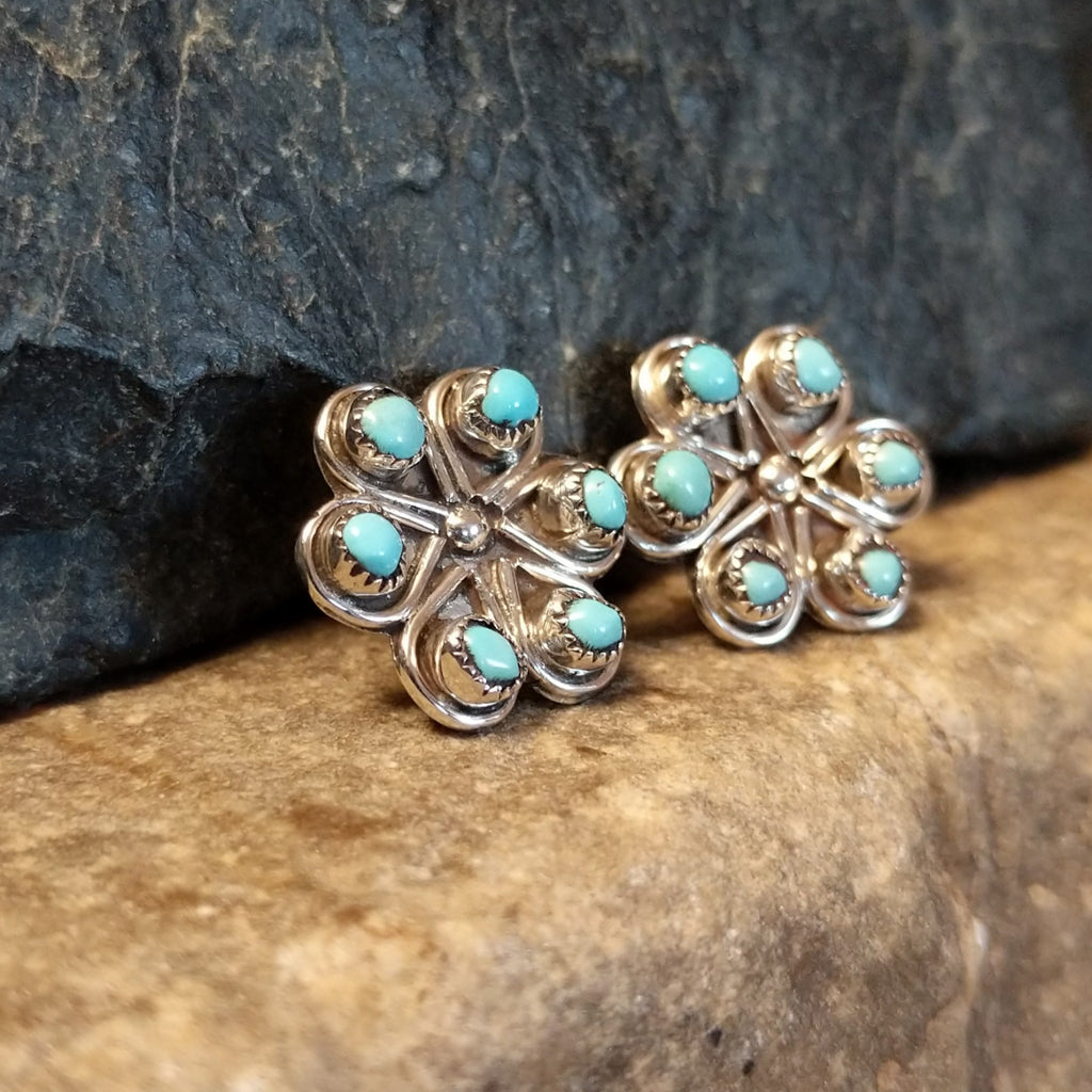 Zuni Made Turquoise Flower Earrings GJ-ERN-0076