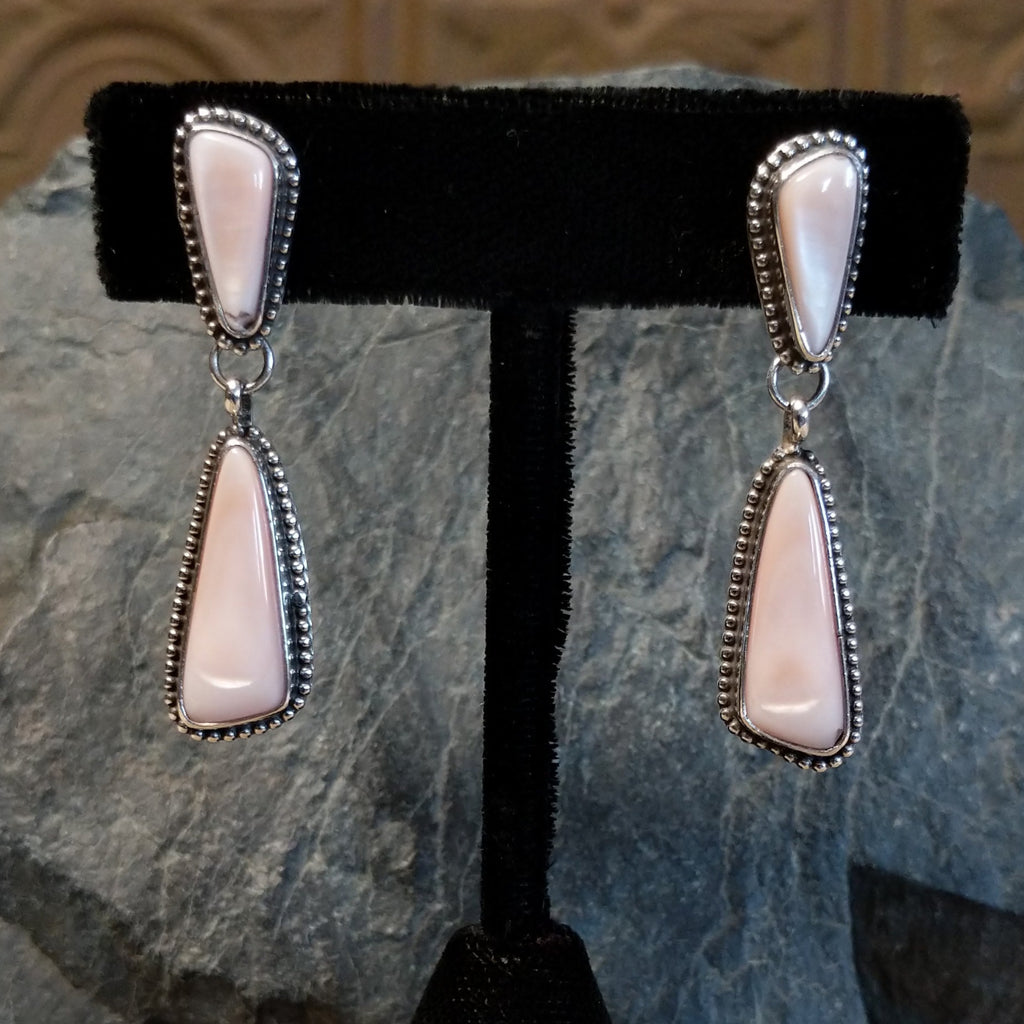 Navajo Made Pink Mussel Shell Earrings by J.B. GJ-ERN-0074