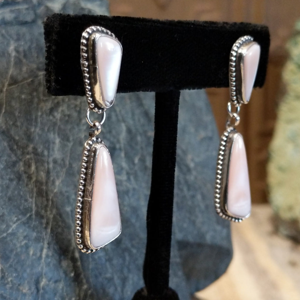 Navajo Made Pink Mussel Shell Earrings by J.B. GJ-ERN-0074