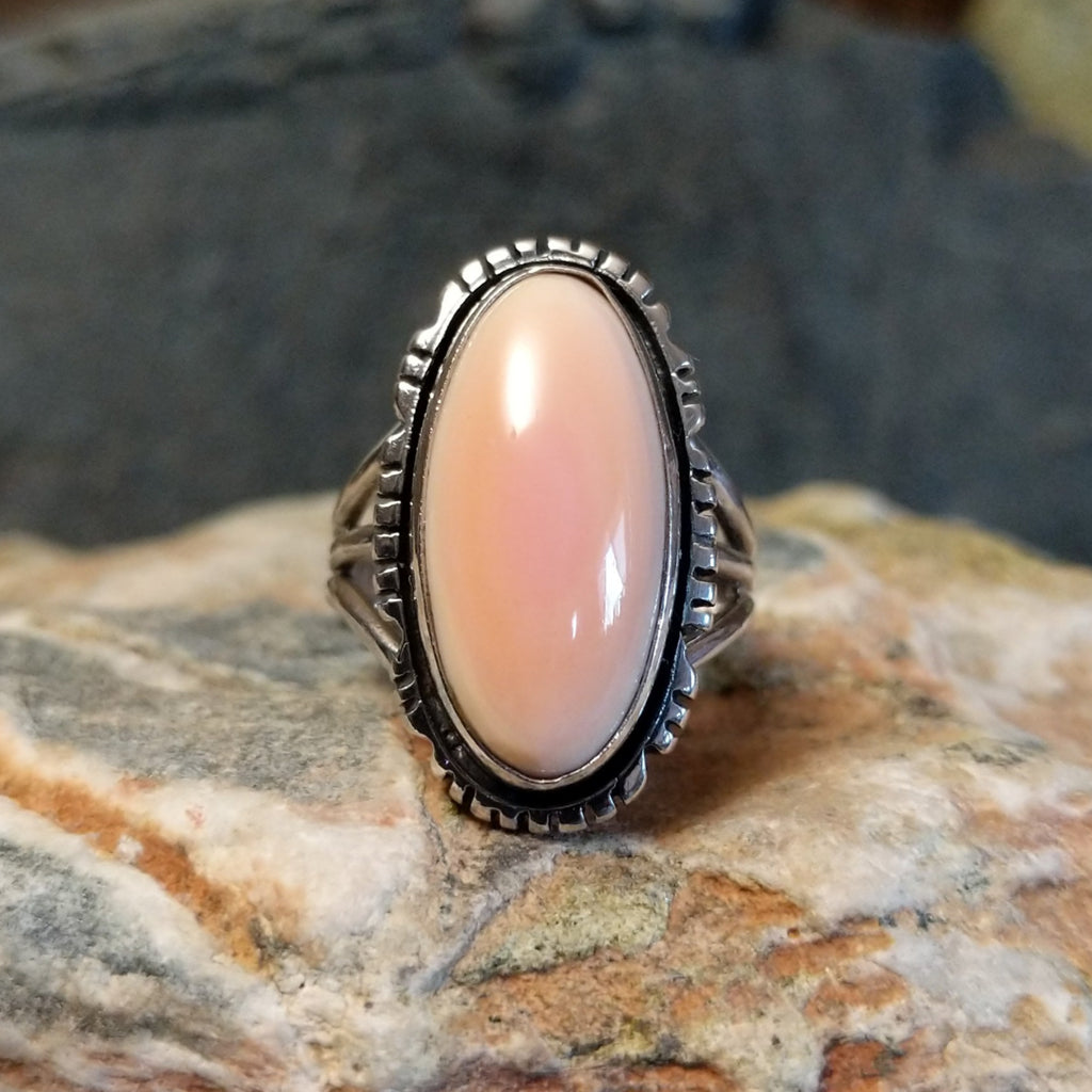 Pink Conch Shell Ring by Zia GJ-RNG-0076